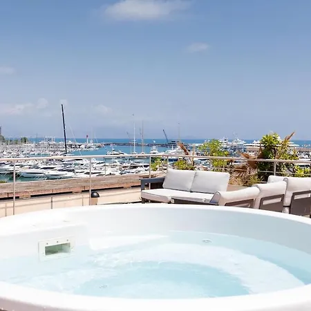 Rooftop -vue Port, 4 Pers, Climatise, Terrasse, Jaccuzi, Parking *