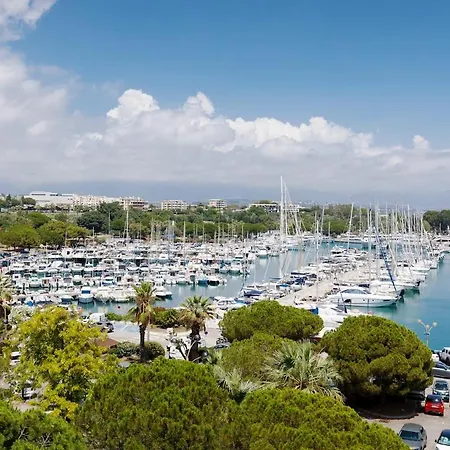 Rooftop -vue Port, 4 Pers, Climatise, Terrasse, Jaccuzi, Parking * Antibes