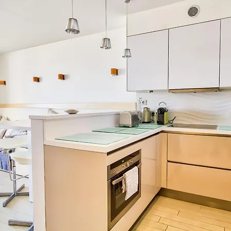 公寓 Rooftop -vue Port, 4 Pers, Climatise, Terrasse, Jaccuzi, Parking 昂蒂布