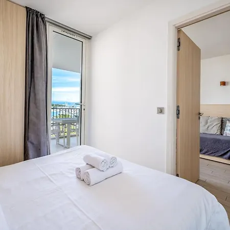 Rooftop -vue Port, 4 Pers, Climatise, Terrasse, Jaccuzi, Parking 아파트 앙티브