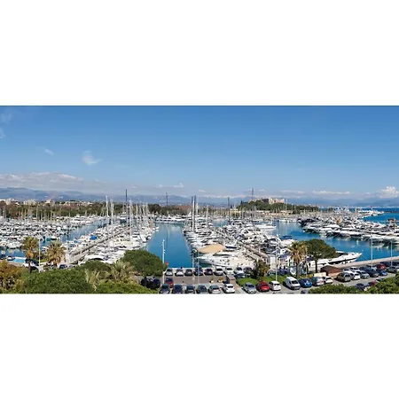 아파트 Rooftop -vue Port, 4 Pers, Climatise, Terrasse, Jaccuzi, Parking *