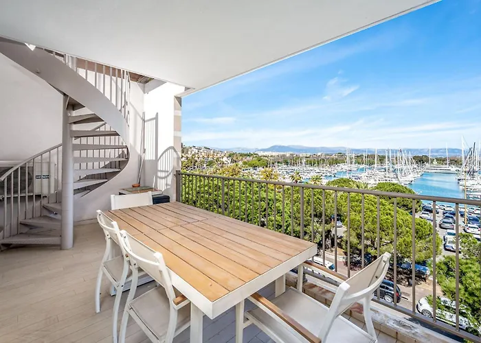 Rooftop -vue Port, 4 Pers, Climatise, Terrasse, Jaccuzi, Parking * 昂蒂布