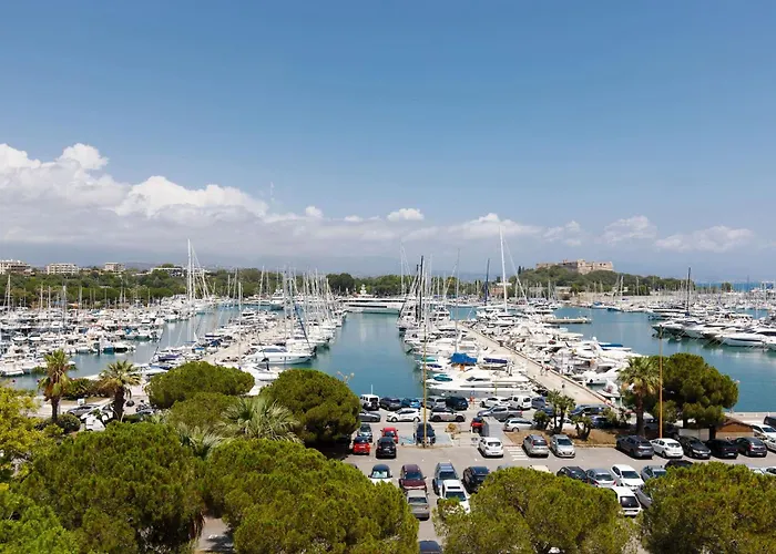 Appartamento Rooftop -vue Port, 4 Pers, Climatisé, Terrasse, Jaccuzi, Parking Antibes