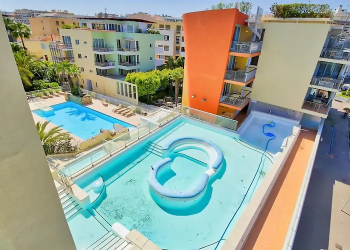 Rooftop -vue Port, 4 Pers, Climatise, Terrasse, Jaccuzi, Parking *