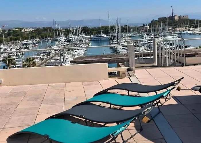 Rooftop -vue Port, 4 Pers, Climatisé, Terrasse, Jaccuzi, Parking