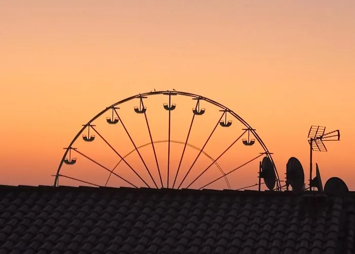 Rooftop -vue Port, 4 Pers, Climatisé, Terrasse, Jaccuzi, Parking * Antibes